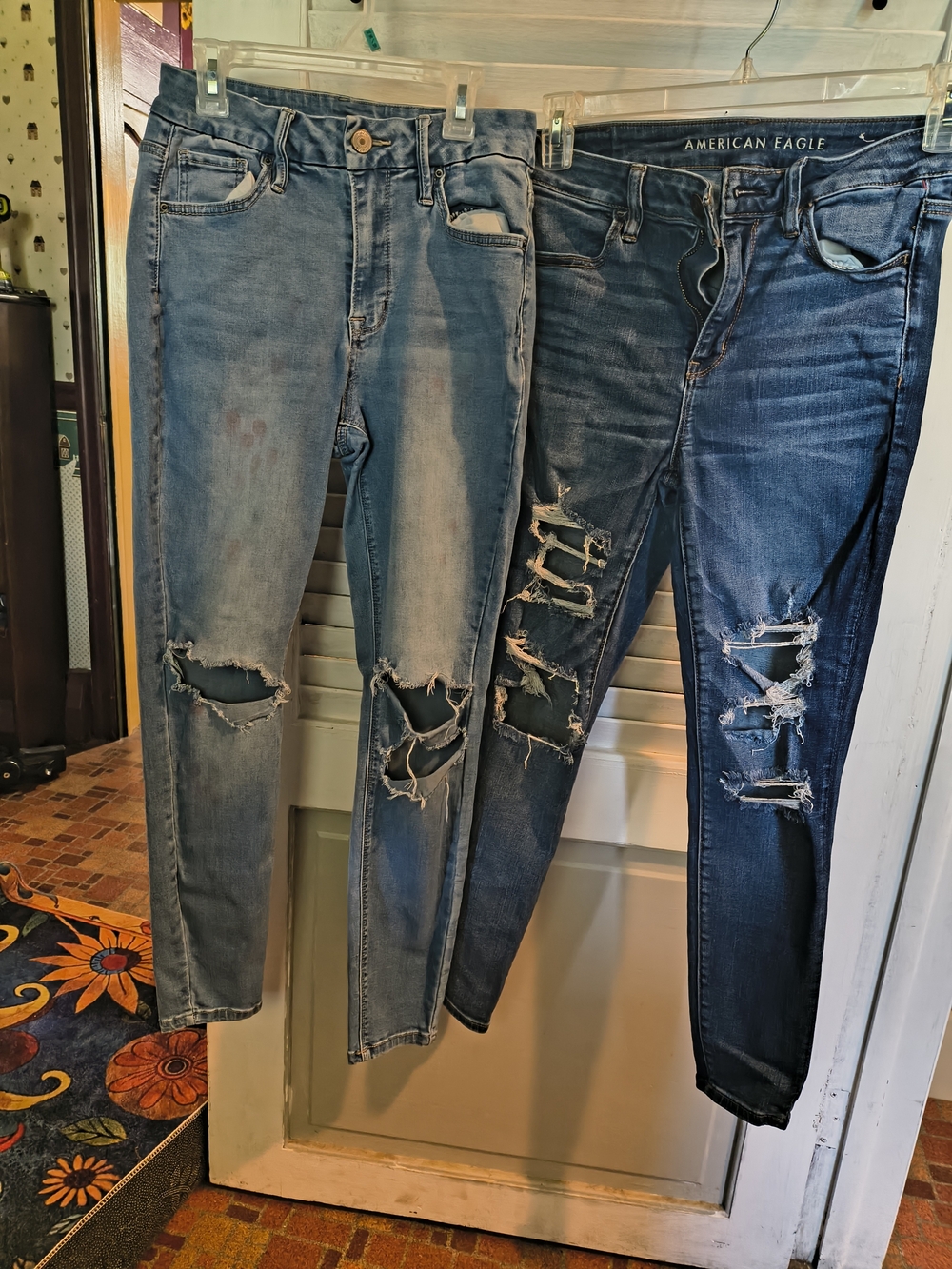 American Eagle Outfitters Straight Leg Jeans and Rue21 Curvy jean size 8
